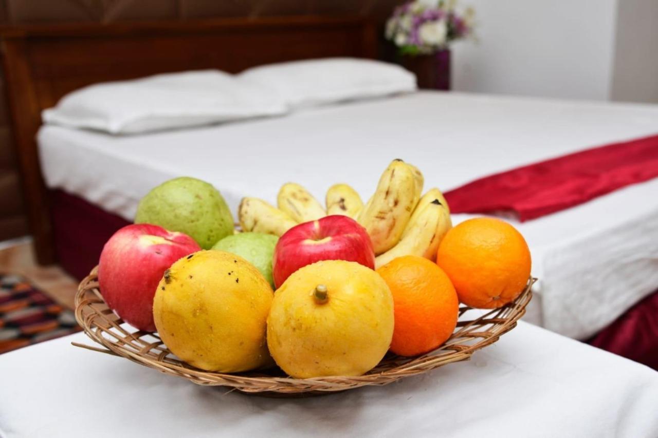 Hotel Fila Коломбо Екстер'єр фото